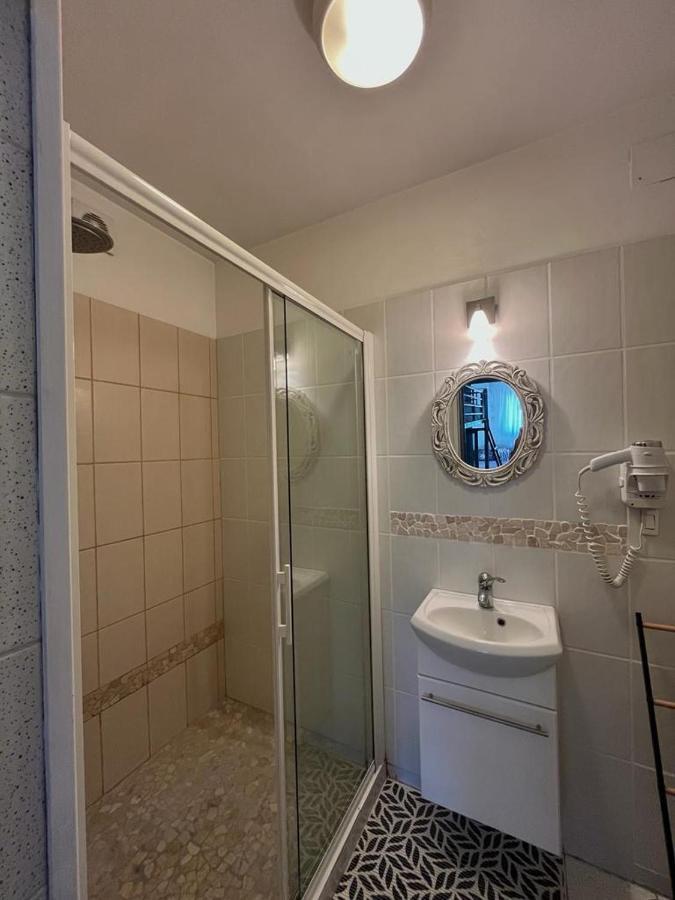 Appartement En Rez De Villa Beausite Mandelieu-La Napoule Exterior photo